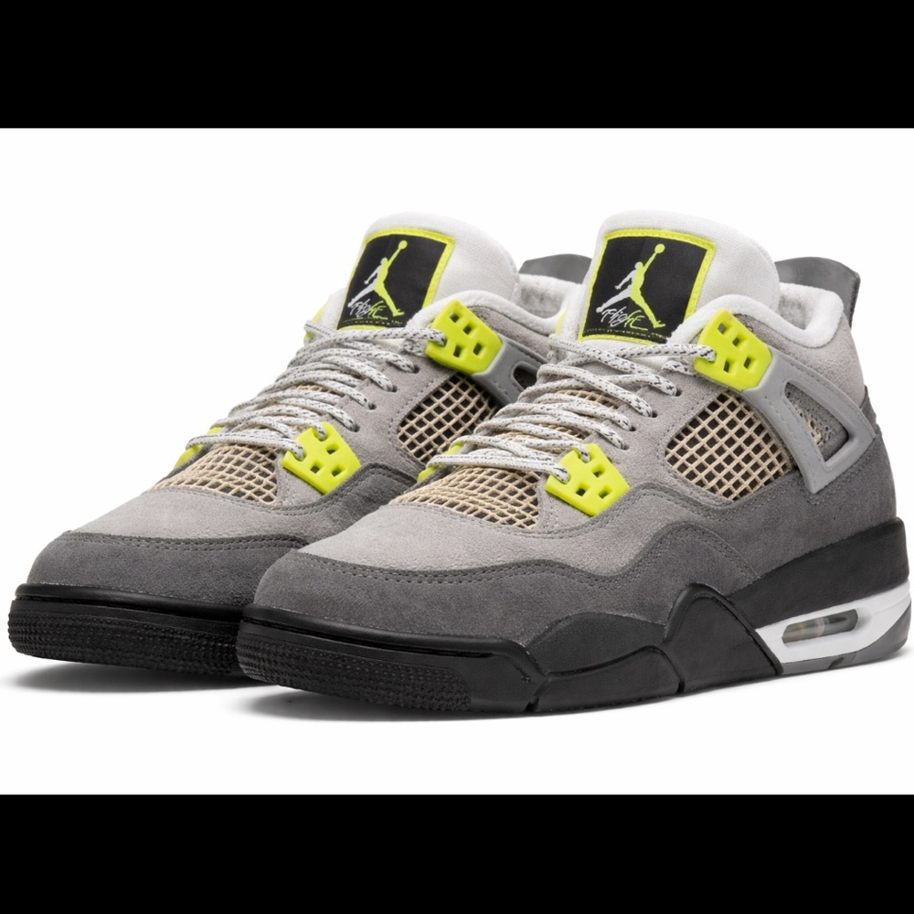 Air Jordan 4 Sneakers